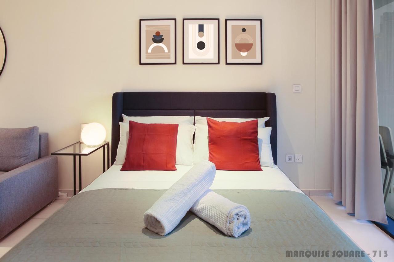 Luxury Studios With Burj Khalifa Or Canal View In Downtown - Marquise Square Tower Dubai Luaran gambar