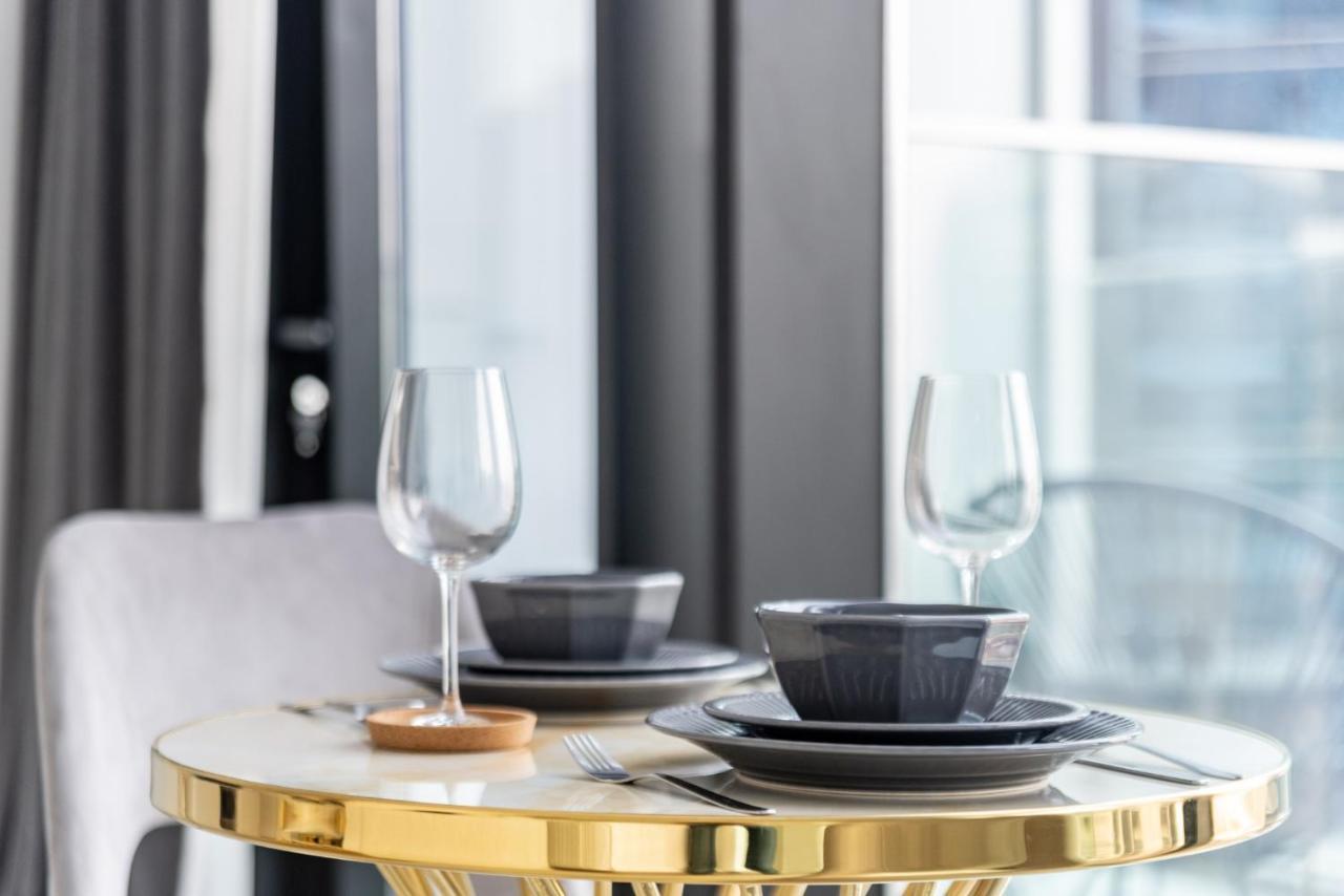 Luxury Studios With Burj Khalifa Or Canal View In Downtown - Marquise Square Tower Dubai Luaran gambar